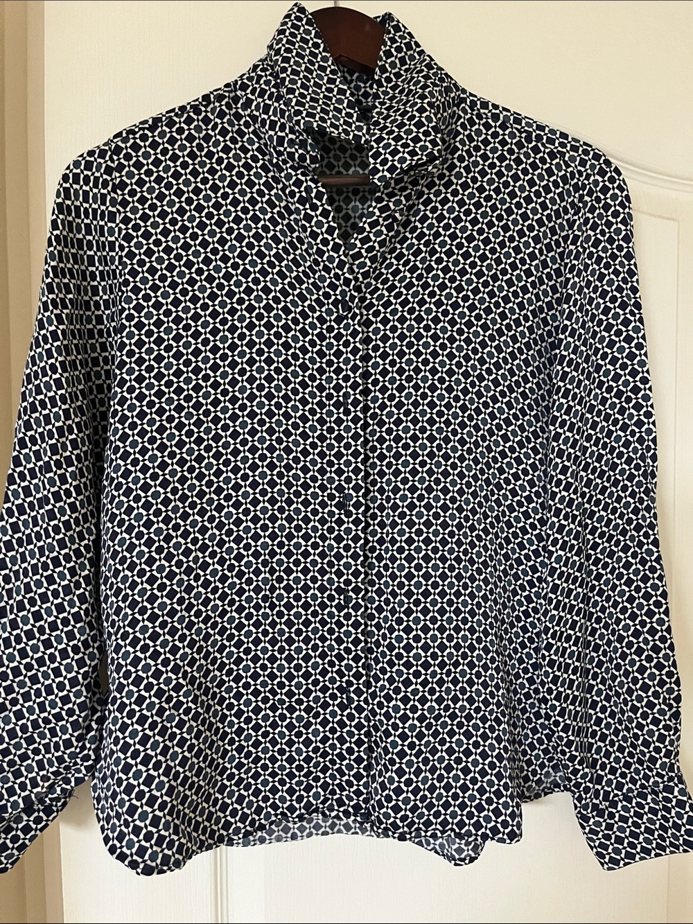 Zara Navy & White Geometric-Print Button Blouse